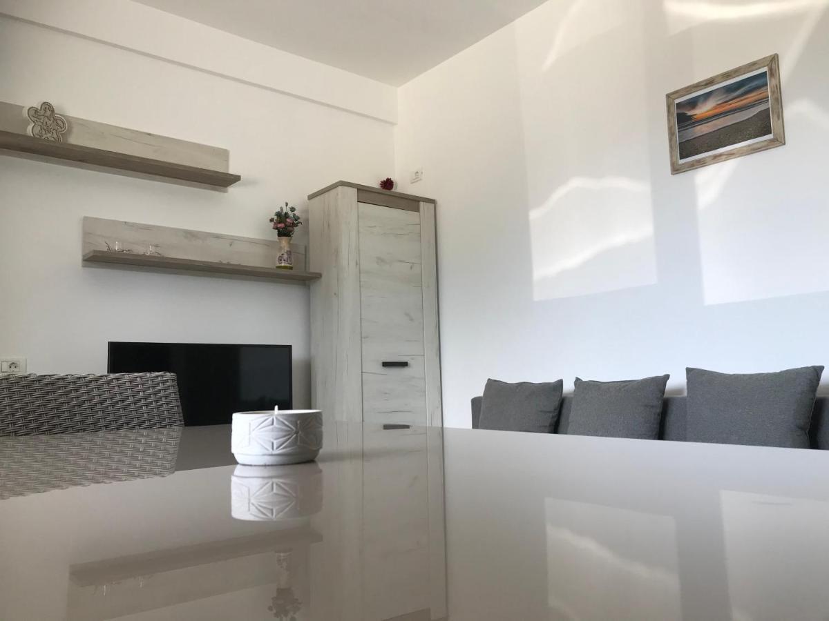 Apartmán La Belle Vie Năvodari Exteriér fotografie